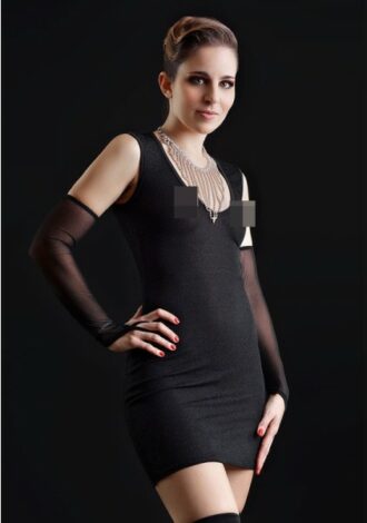 Kurzes Kleid aus Netzstoff