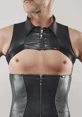 kurzes CropTop in Wetlook-Optik