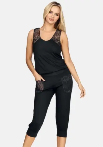 Homewear mit Spitze