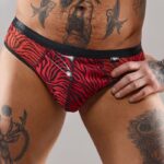 Netz Slip mit Lackelement