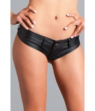 kurze Short mit frechem Schnitt